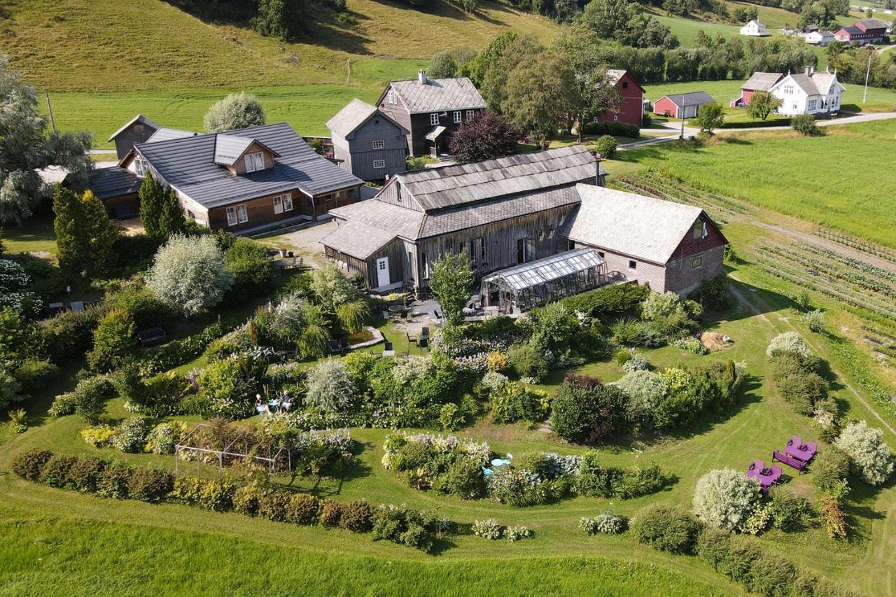 Store Ringheim Hotel Og Restaurant Voss Bagian luar foto